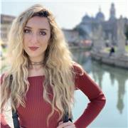 Studentessa universitaria offre LEZIONI PRIVATE e AIUTO COMPITI scuole elementari-medie-superiori (tutte le materie, anche lingue straniere)